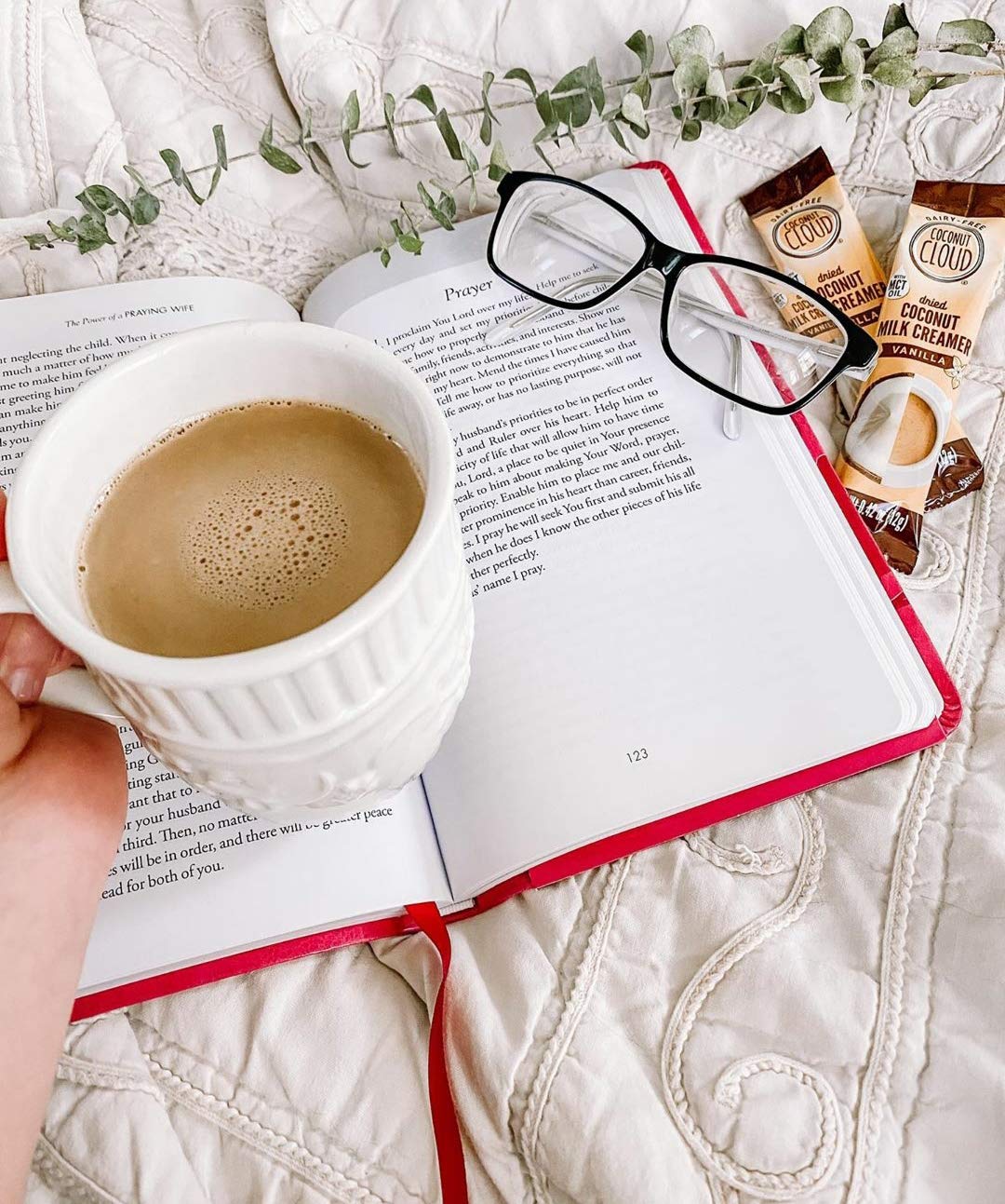 smooth-bold-flavor-instant-coffee