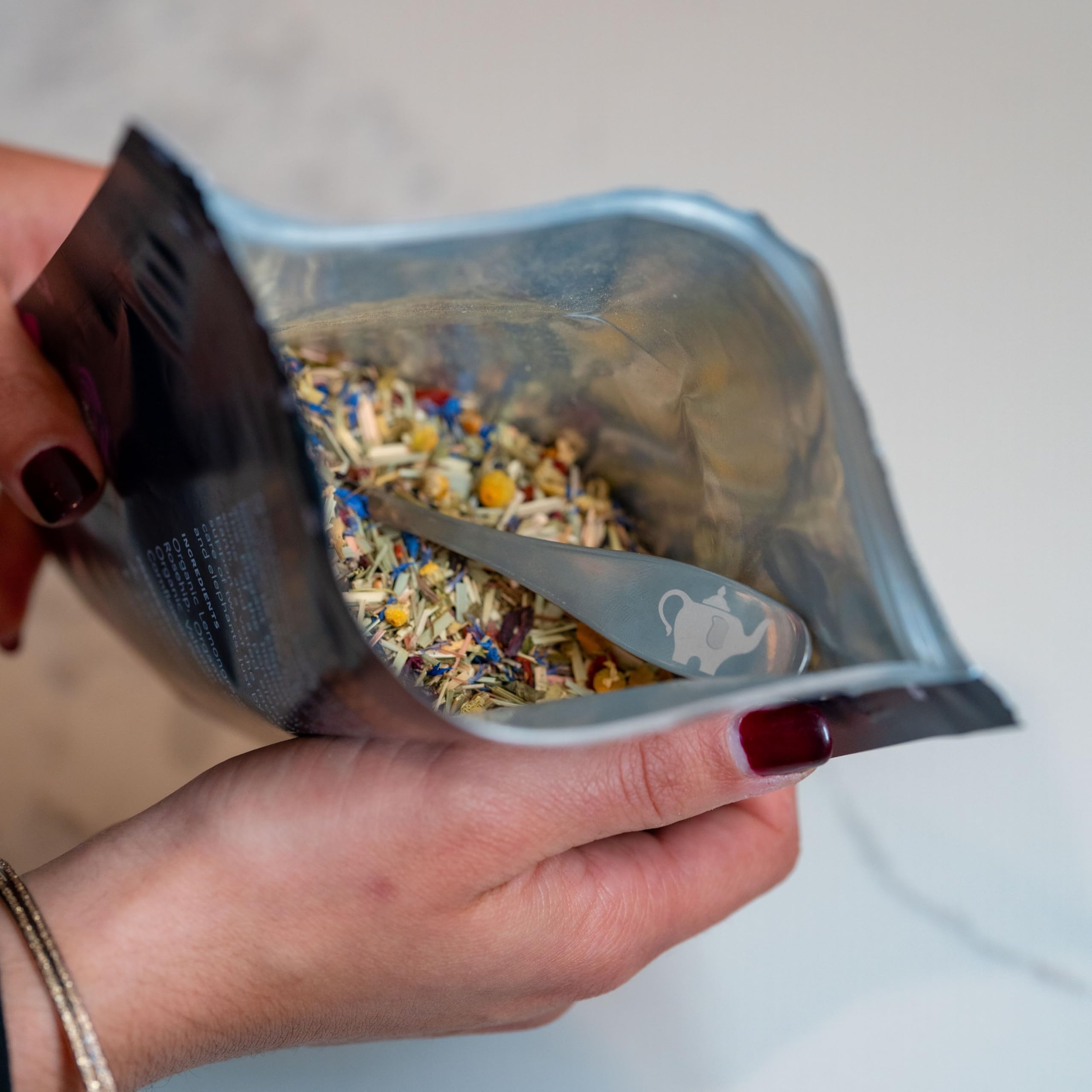 convenient-instant-tea-multi-serve