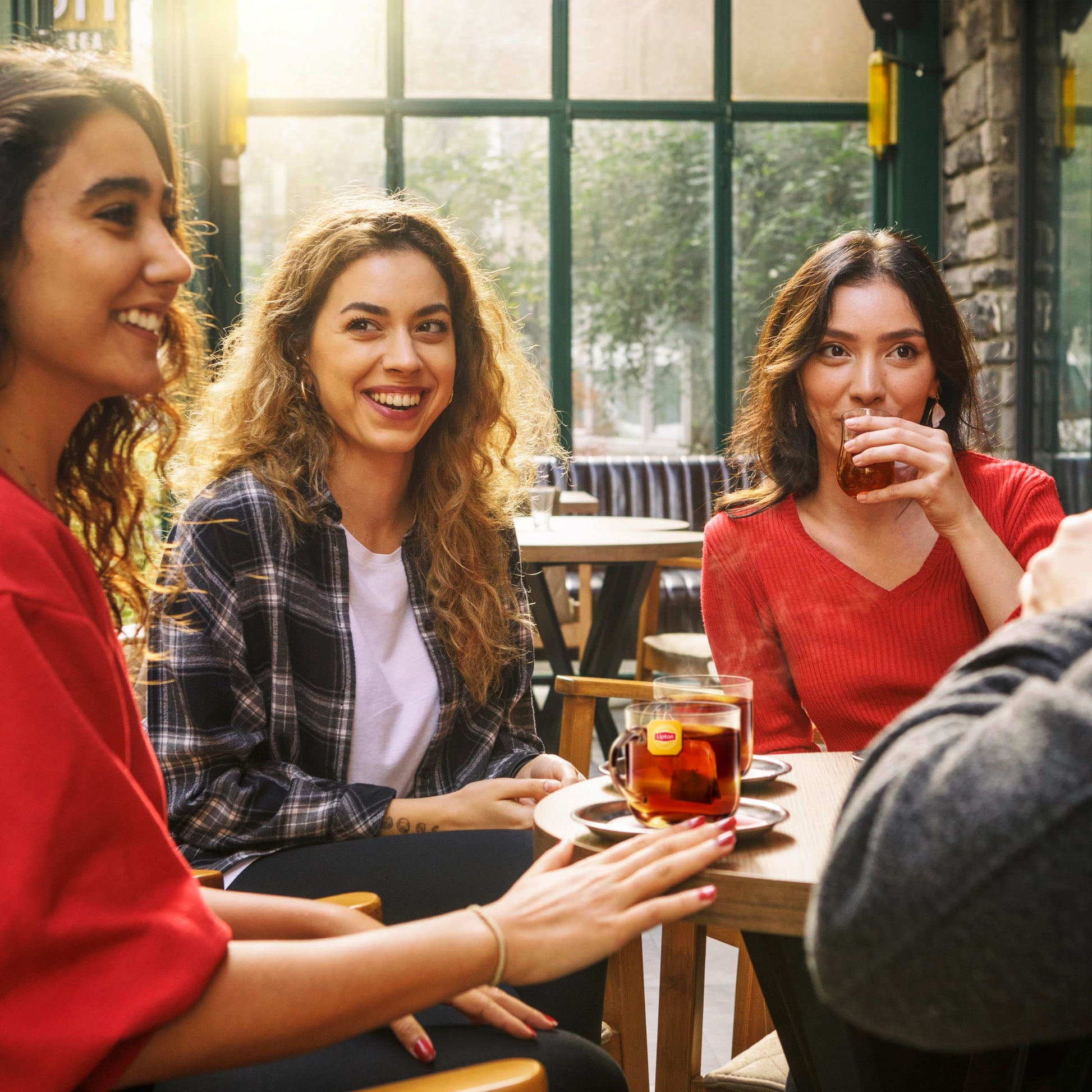 smooth-bold-flavor-decaf-coffee